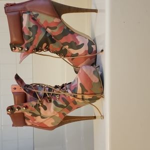 Lilliana Stiletto Boots